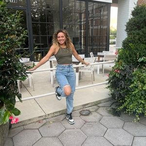 Meet your Posher, Heather